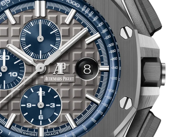 ROYAL OAK OFFSHORE SELFWINDING CHRONOGRAPH Ref. 26400IO.OO.A004CA.02 (AAAAA version) - Image 4