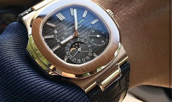 5712R - Patek Philippe NAUTILUS - Image 6