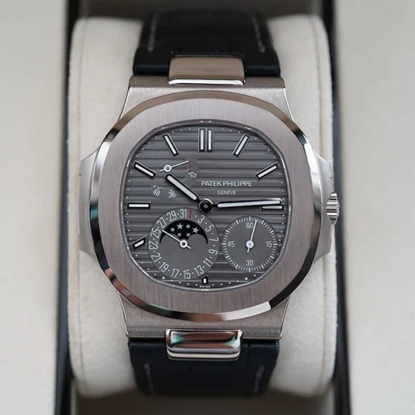 5712G - Patek Philippe NAUTILUS - Image 2