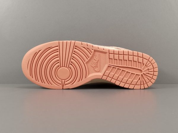 CLOT x NIKE DUNK Low ＂What The? CLOT ＂ - Image 8