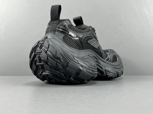 10XL - Image 5
