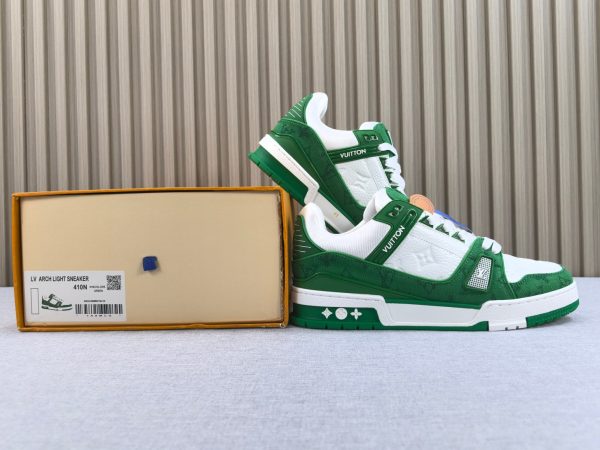 Trainer - Image 12