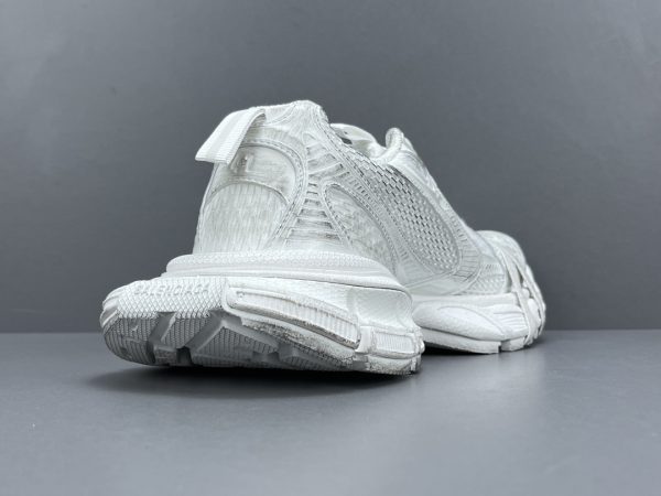 3XL - Image 5