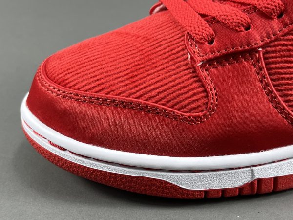 Nike DUNK Low  “Valentine‘s Day Solemates “ - Image 10