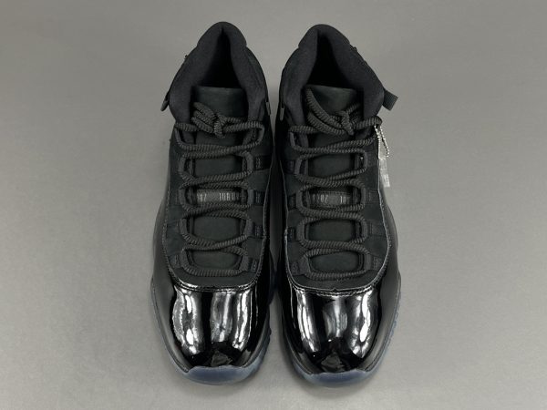 Air Jordan 11 retro cap and gown - Image 4