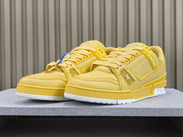 Trainer - Image 3