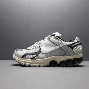 Nike Zoom Vomero 5