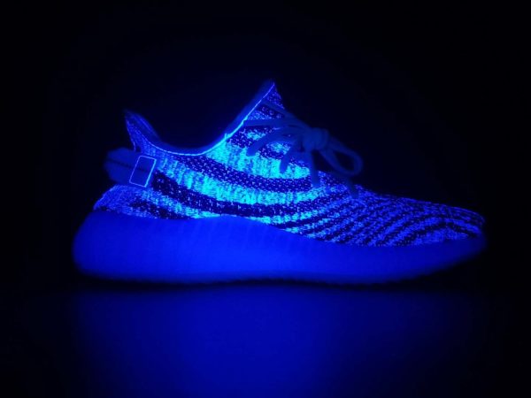 Yeezy Boost 350 V2 ‘Zebra’ - Image 10