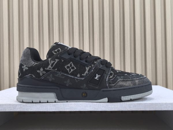 Trainer - Image 5