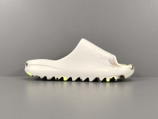 Adidas originals  Yeezy Slide “MX Cream “ - Image 6