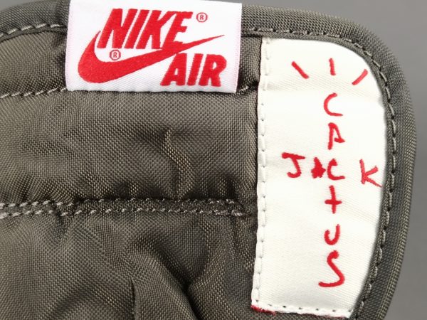 Travis Scott  x Air Jordan 1 Low OG ＂Reverse Mocha ＂ - Image 13