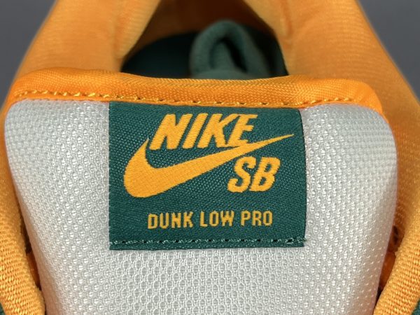 Nike DUNK SB Low  Pr0 ＂Legion Pine ＂ - Image 12