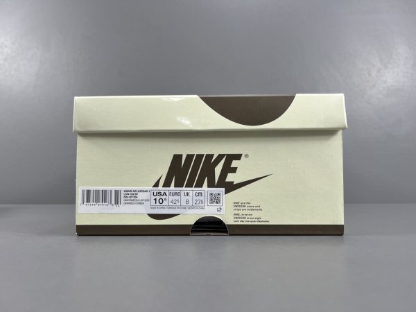 Travis Scott  x Jordan Air Jordan 1 Low Canary - Image 16