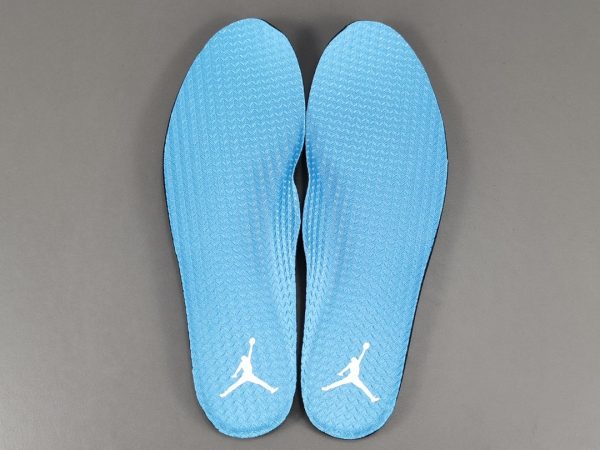 Air Jordan 5 Retro＂Bluebird＂ - Image 4