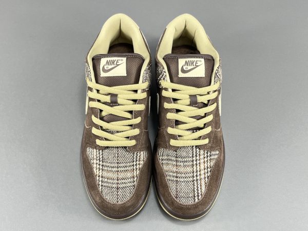 Nike DUNK SB Low  Tweed - Image 4