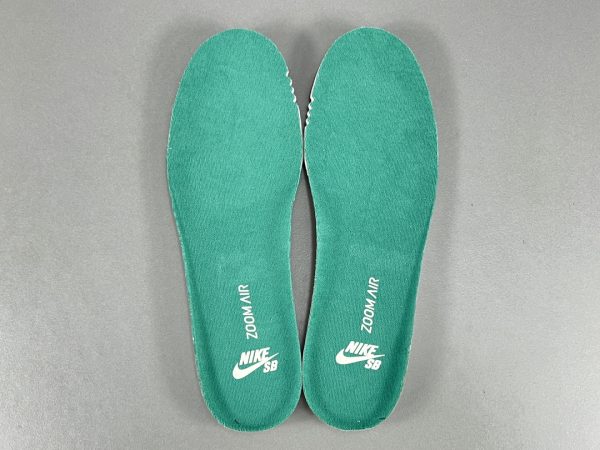 Nike DUNK SB Low  Pr0 ＂Legion Pine ＂ - Image 14