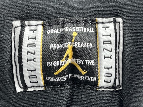 Jordan Air Jordan 11  G S - Image 10