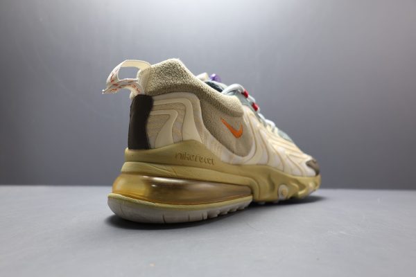 Travis Scott x Nike Air Max 270 React - Image 6