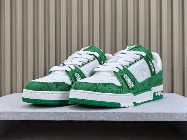 Trainer - Image 3