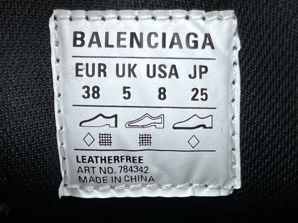 10XL - Image 6