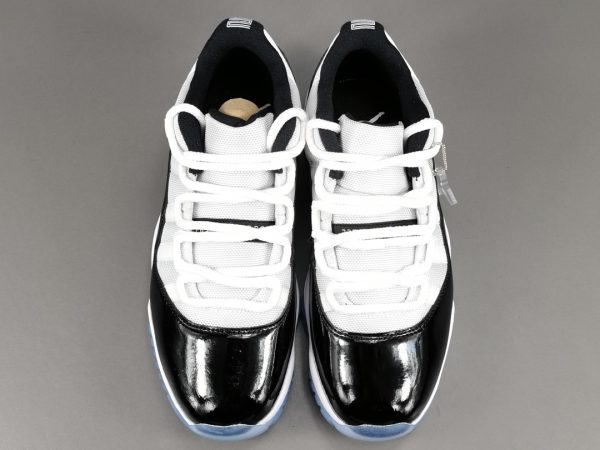 Air Jordan 11 Retro Low Concord - Image 20