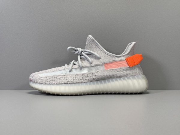 Yeezy Boost 350 V2 ‘Tail Light’