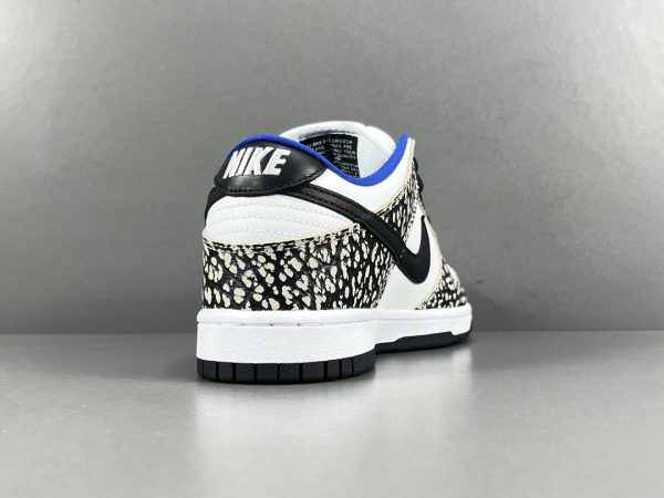 Supreme x Nike DUNK SB Low nyc - Image 5