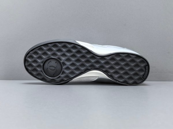 25S - Image 8