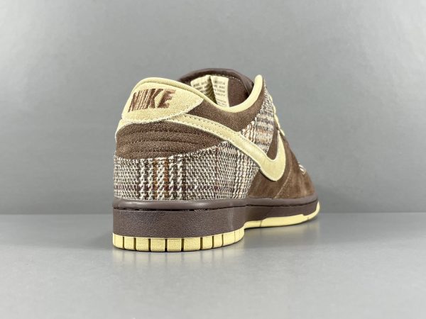 Nike DUNK SB Low  Tweed - Image 5