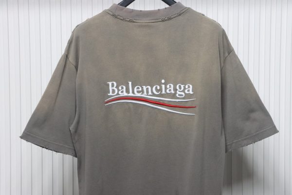 Balenciaga 25ss washed cola embroidery fried color hole short-sleeved T-shirt brown - Image 4