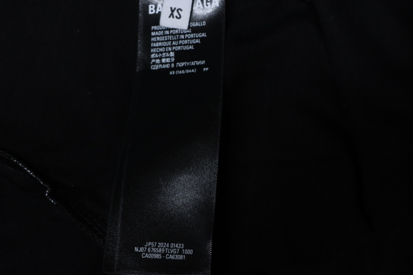 Balenciaga Lion Crest Soccer T-Shirt Black - Image 10