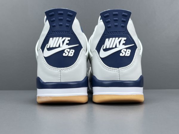 Nike SB x Jordan Air Jordan 4 “Sapphire” - Image 7