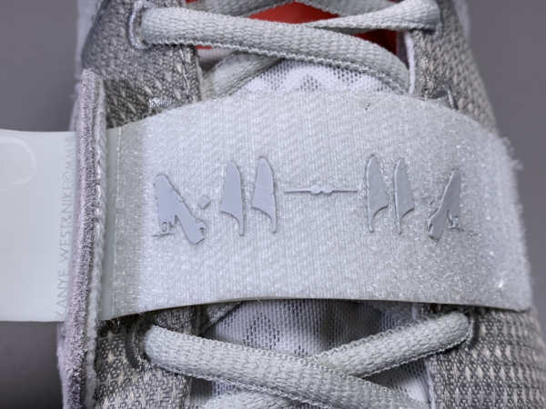 Air Yeezy 2 NRG “Kanye West” - Image 13