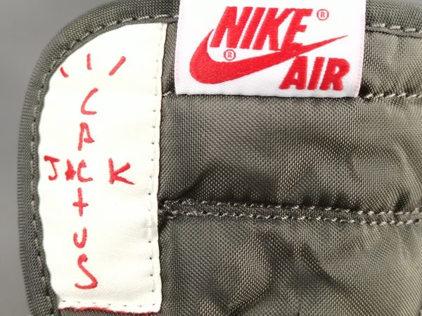 Travis Scott  x Air Jordan 1 Low OG ＂Reverse Mocha ＂ - Image 2