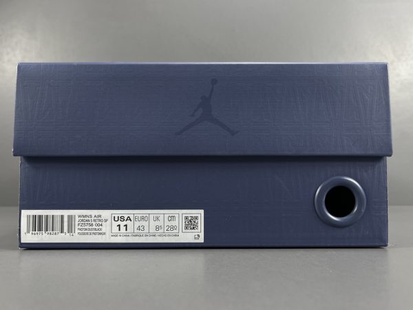 A MA MANEERE x Jordan  Air Jordan 5 “Photon Dust ＂ - Image 17