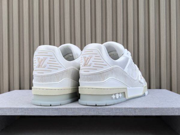 Trainer - Image 5