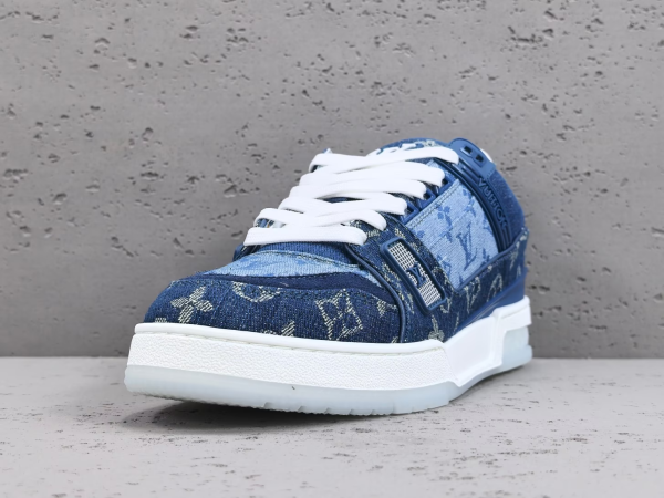 Trainer - Image 3