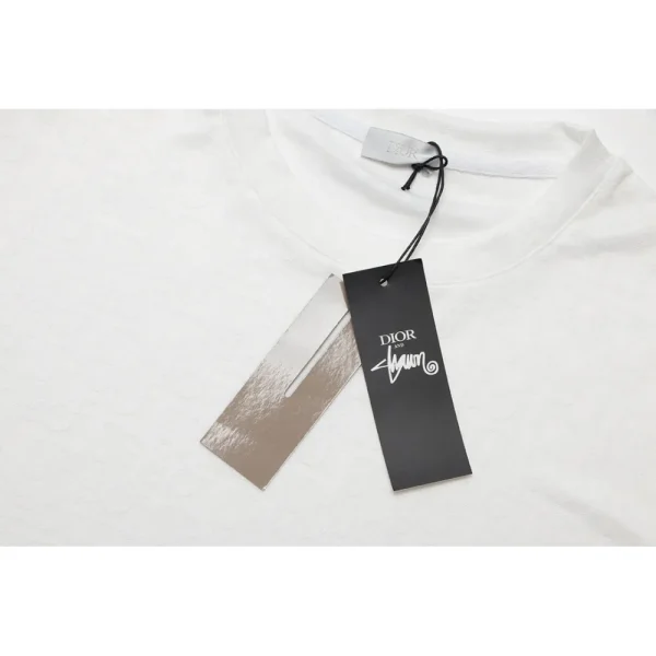 Dior T-Shirt - Image 15