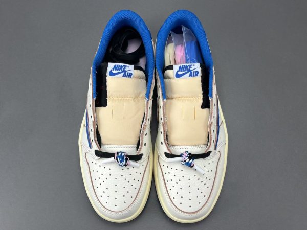 Travis Scott x Jordan Air Jordan 1 Low OG - Image 4