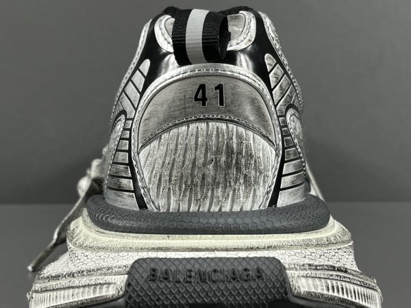 3XL - Image 6