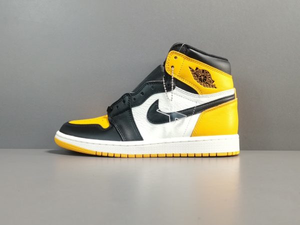 Air Jordan 1 High OG “Yellow Toe” Retro Casual Basketball Shoes - Image 11