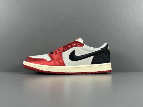 Trophy Room x Air Jordan 1 Low OG＂Away
