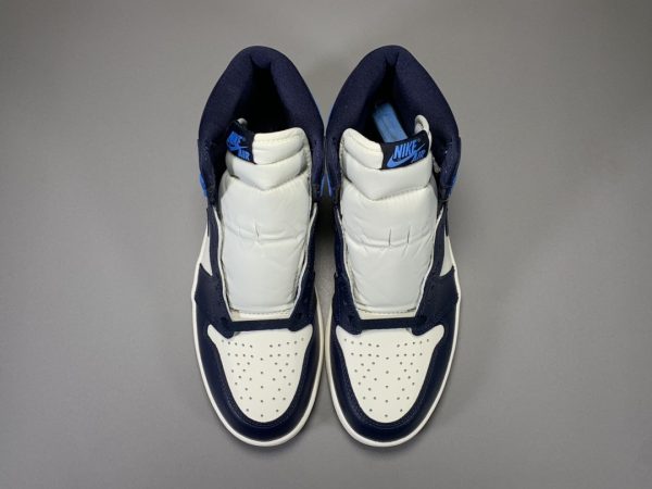 Air Jordan 1 Retro High OG ‘Obsidian’ UNC - Image 4