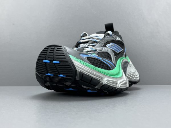 10XL - Image 8
