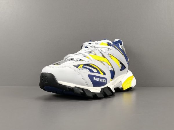 Track - Image 3