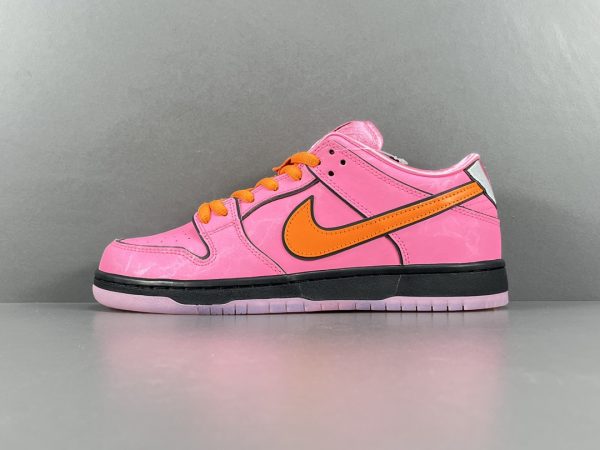 The Powerpuff Girls  x Nike DUNK SB Low - Image 2