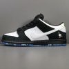 SB Dunk Low Staple Panda Pigeon