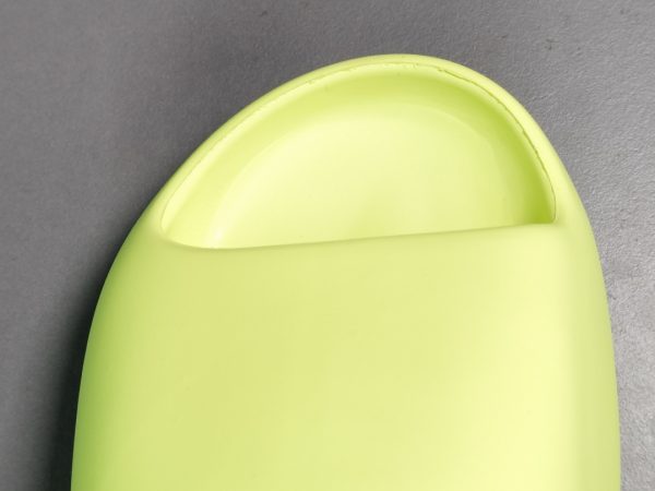 Yeezy Slide ‘Glow Green’ - Image 7