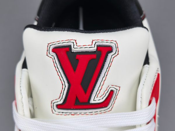 Trainer - Image 9
