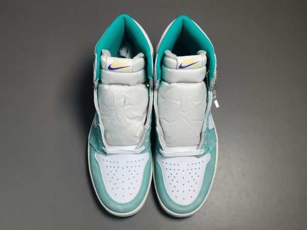 Air Jordan 1 ＂Turbo Green ＂ - Image 4